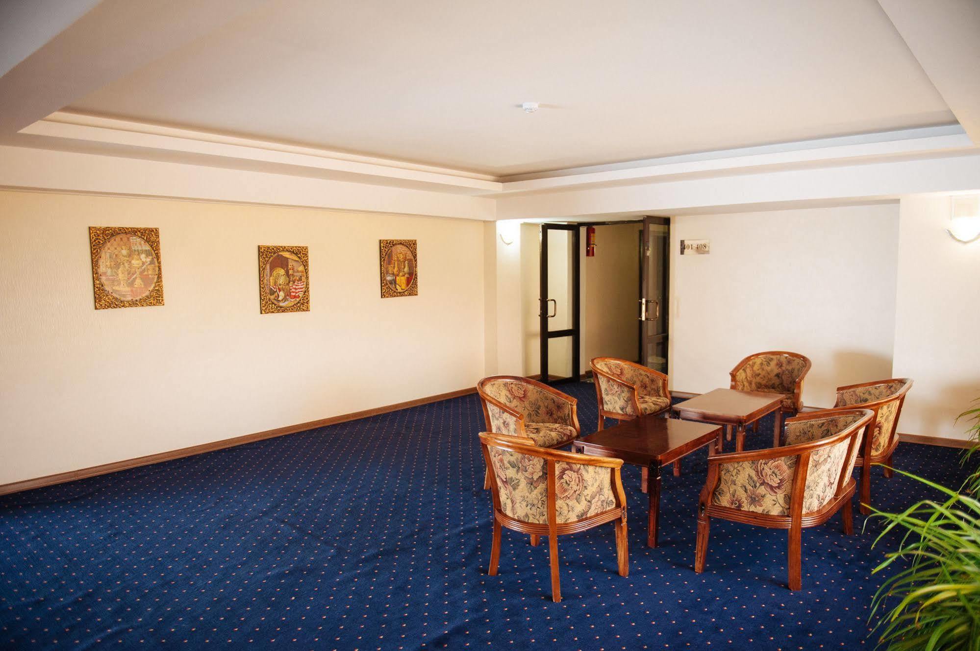 Dostyk Hotel Šymkent Exteriér fotografie